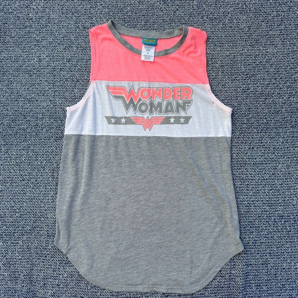 Wonder Woman Juniors Pink & Gray Sleeveless Tank Top By Jerry Leigh S